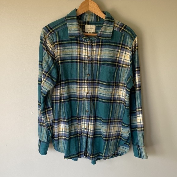 AMERICAN Eagle oversized fit boyfriend plaid flannel button down shirt Sz S - Picture 1 of 10